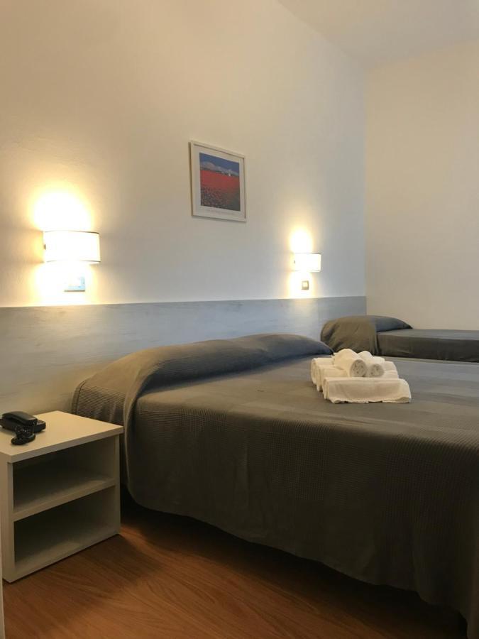 Hotel Augustus Milano Marittima Exterior photo